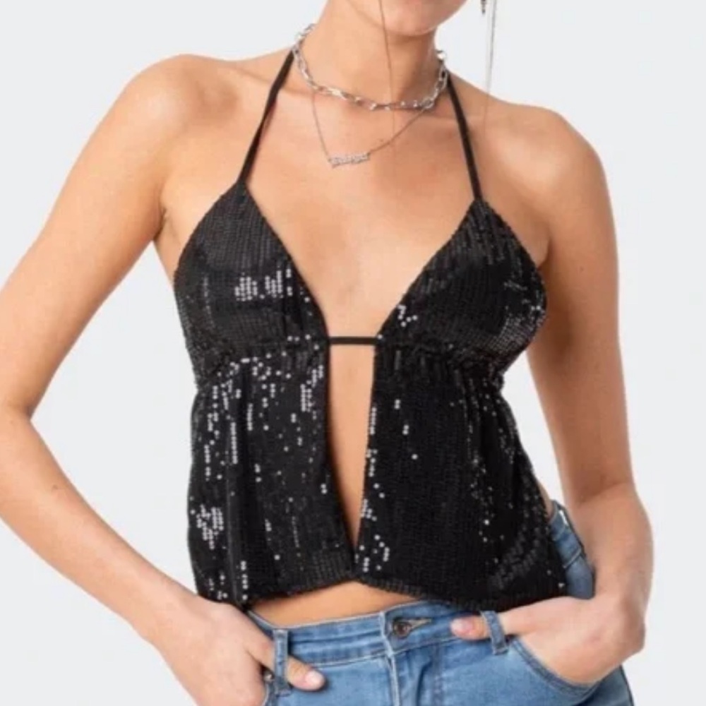 Edikted Sparkling Black Crop Top